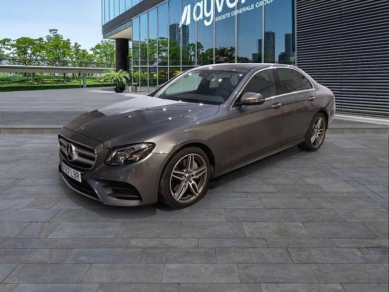 Gris Usado 2019 Mercedes E350 Berlina | 34.400 € (Precio justo) - Imagen 1/4
