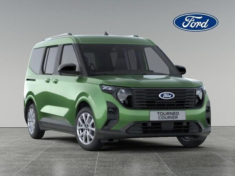 Verde Nuevo 2025 Ford Tourneo Courier Titanium Monovolumen | 25.500 € - Imagen 1/4