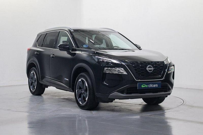 Usado Nissan X-Trail N-Connecta 213 CV (156 kW) 2025 Negro SUV