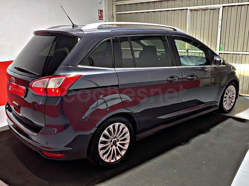 Usado Ford Grand C-Max Titanium 115 CV (84 kW) 2010 Gris / plata Monovolumen