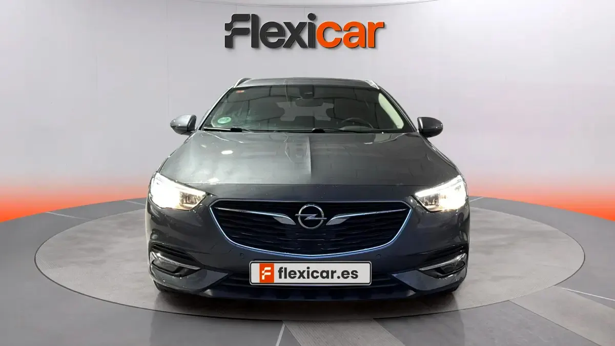 Usado Opel Insignia Innovation 136 CV (100 kW) 2020 Gris Familiar