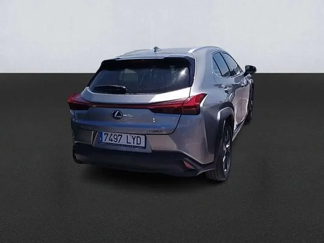 Usado Lexus UX 250h Business Edition 184 CV (135 kW) 2022 Blanco SUV