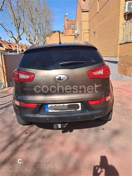 Usado Kia Sportage 115 CV (84 kW) 2013 Marrón SUV