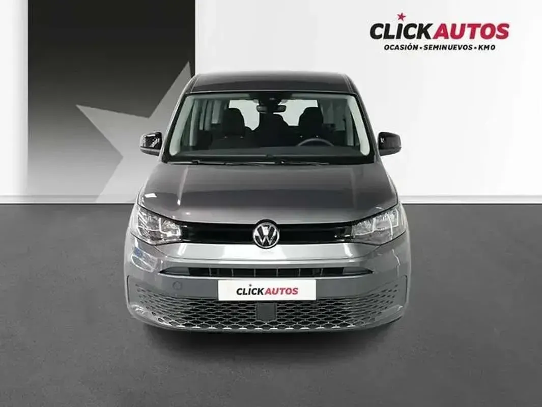 Usado VW Caddy 102 CV (75 kW) 2025 Gris Monovolumen