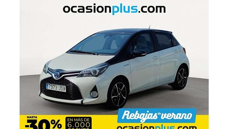 Blanco Usado 2016 Toyota Yaris Hybrid Utilitario | 13.700 € (Un poco caro) - Imagen 1/4