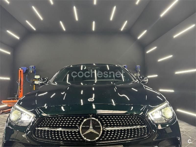 Usado Mercedes E400 330 CV (242 kW) 2021 Negro Coupe