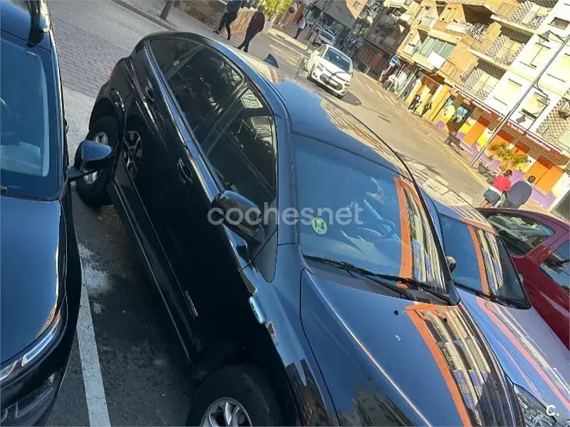 Usado SsangYong Actyon 138 CV (101 kW) 2011 Negro Pickup/Camioneta