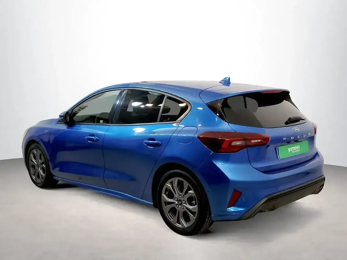 Usado Ford Focus ST-Line 155 CV (114 kW) 2024 Azul Berlina