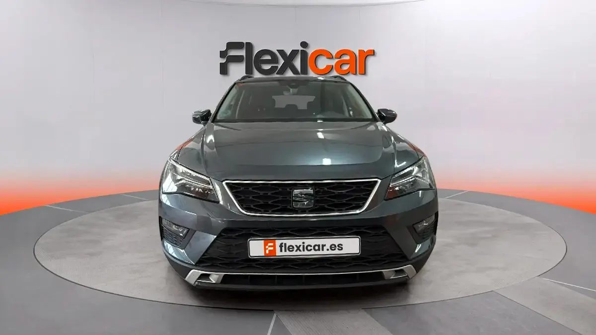 Usado Seat Ateca Style 116 CV (85 kW) 2018 Gris SUV