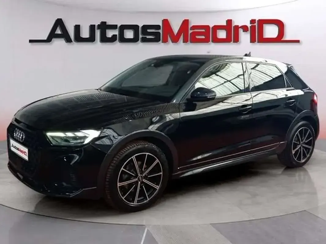 Usado Audi A1 Sportback 110 CV (80 kW) 2021 Negro Utilitario
