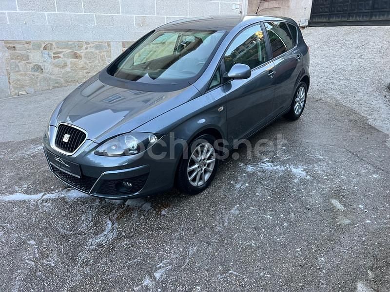 Gris / plata Usado 2013 Seat Altea Style Monovolumen | 8900 € (Un poco caro) - Imagen 1/4