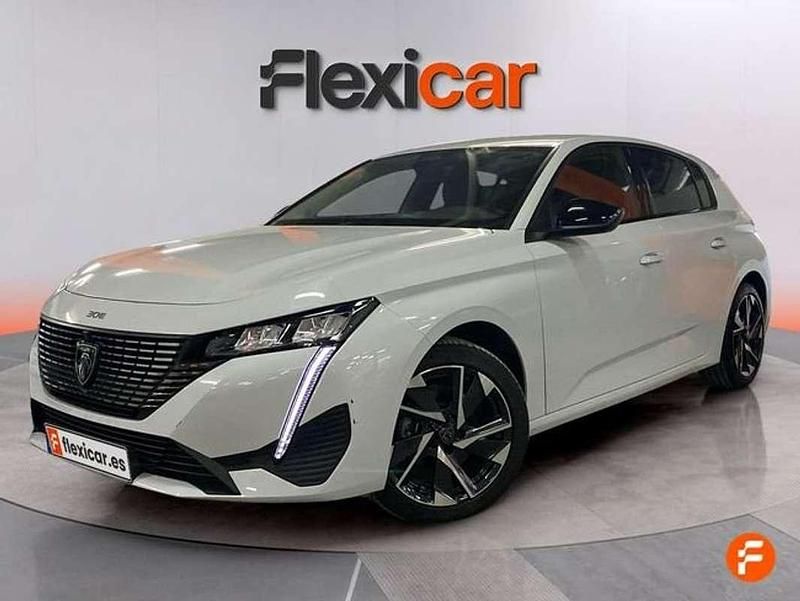Usado Peugeot 308 Allure 131 CV (96 kW) 2024 Blanco Utilitario