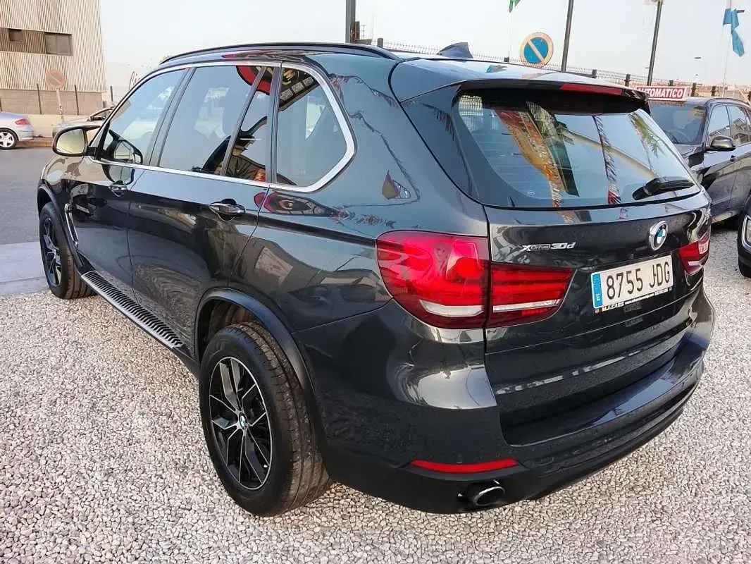 Usado BMW X5 Comfort Edition 218 CV (160 kW) 2015 Gris SUV