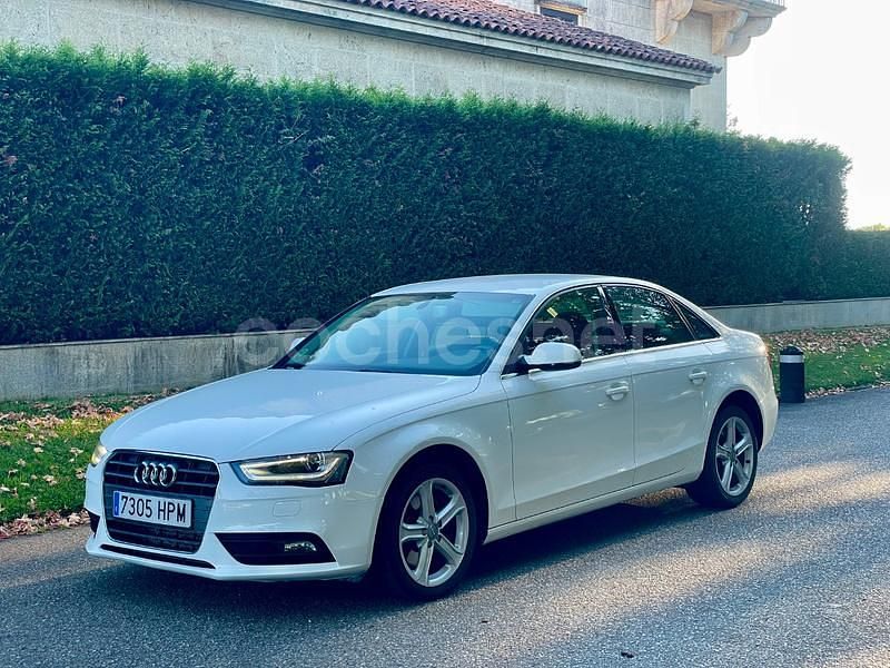 Blanco Usado 2013 Audi A4 Berlina | 9999 € (Buen precio) - Imagen 1/4