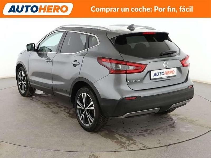 Usado Nissan Qashqai N-Connecta 140 CV (102 kW) 2018 Gris SUV