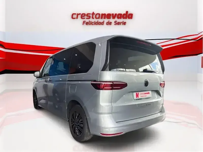 Usado VW Multivan Life 150 CV (110 kW) 2025 Monovolumen