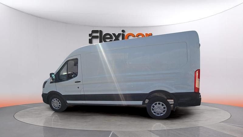 Usado Ford Transit Trend 101 CV (74 kW) 2020 Blanco Van