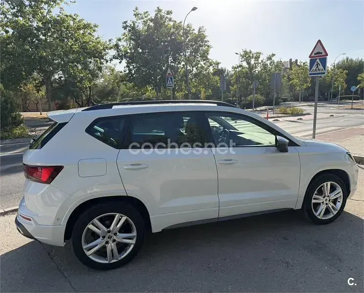 Usado Seat Ateca FR 150 CV (110 kW) 2022 Blanco SUV