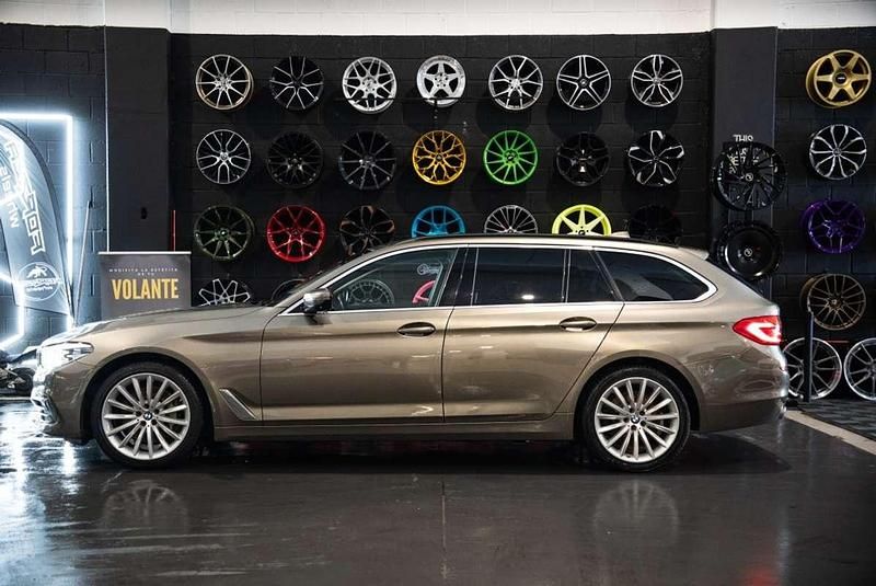 Usado BMW 530 Comfort Edition 265 CV (194 kW) 2019 Gris Familiar