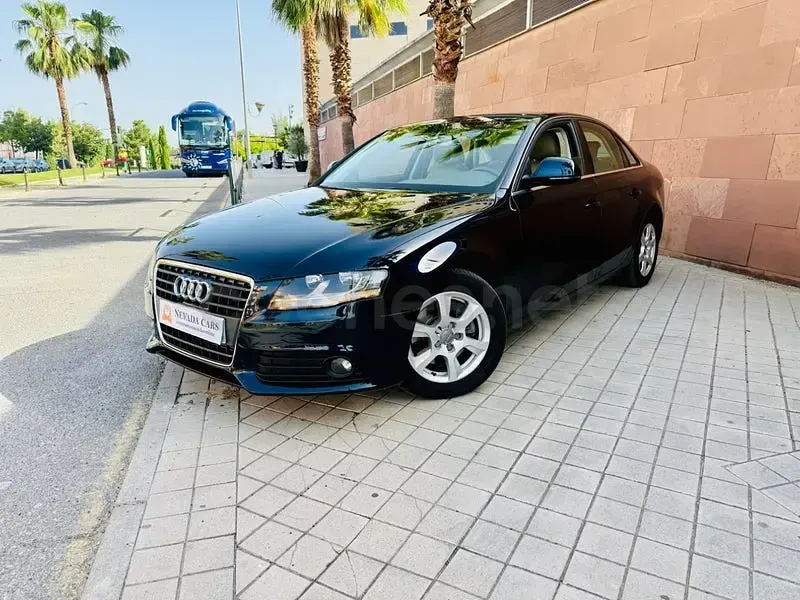 Usado Audi A4 160 CV (117 kW) 2008 Azul Berlina