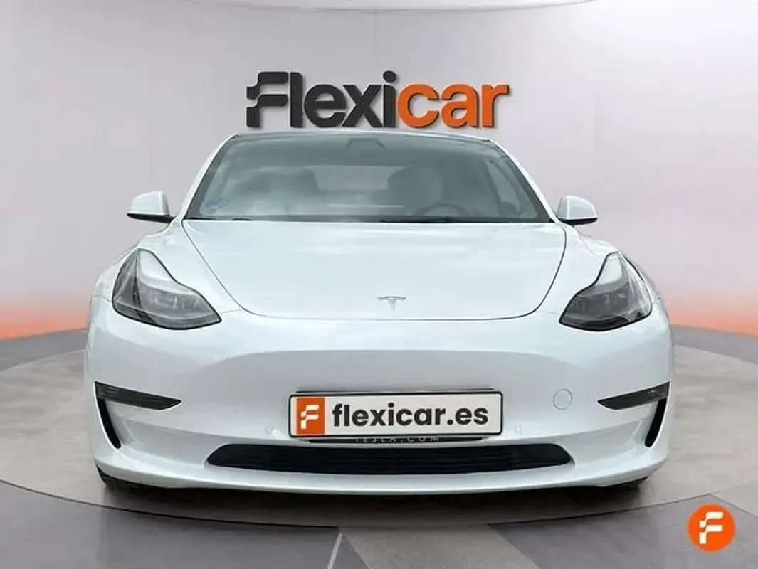 Usado Tesla Model 3 RWD 225 kW (306 CV) 2021 Blanco Berlina