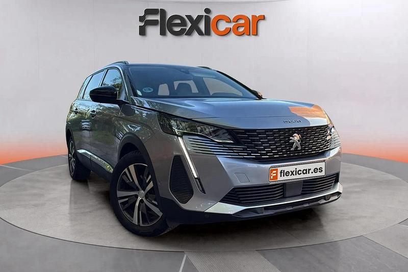 Gris Usado 2022 Peugeot 5008 Allure Monovolumen | 21.590 € (Precio justo) - Imagen 1/4