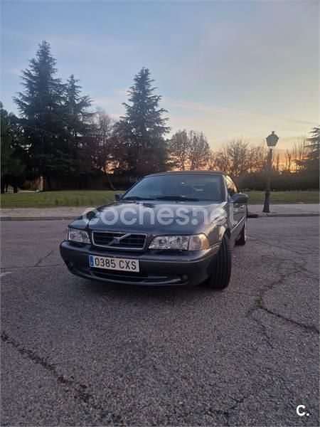 Gris / plata Usado 2004 Volvo C70 Descapotable | 4300 € - Imagen 1/4