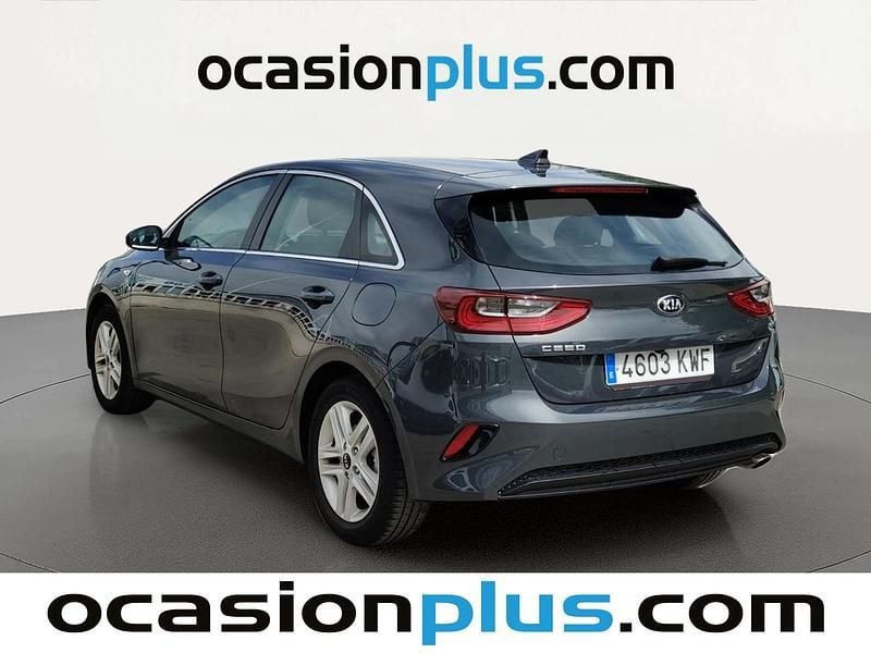 Używany Kia Ceed 101 KM (74 kW) 2019 Szary Hatchback