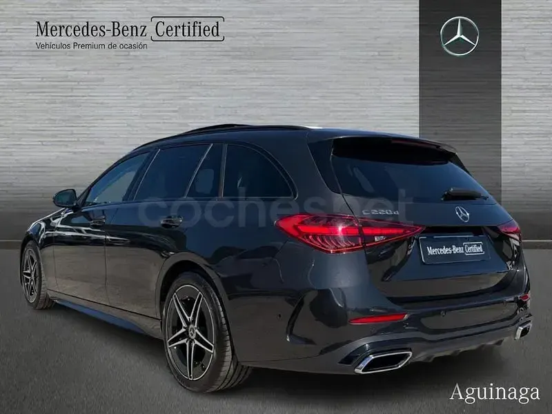 Usado Mercedes C220 197 CV (144 kW) 2025 Gris / plata Familiar