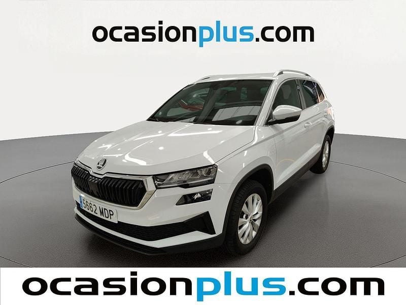 Usado Skoda Karoq Ambition 116 CV (85 kW) 2023 Blanco SUV
