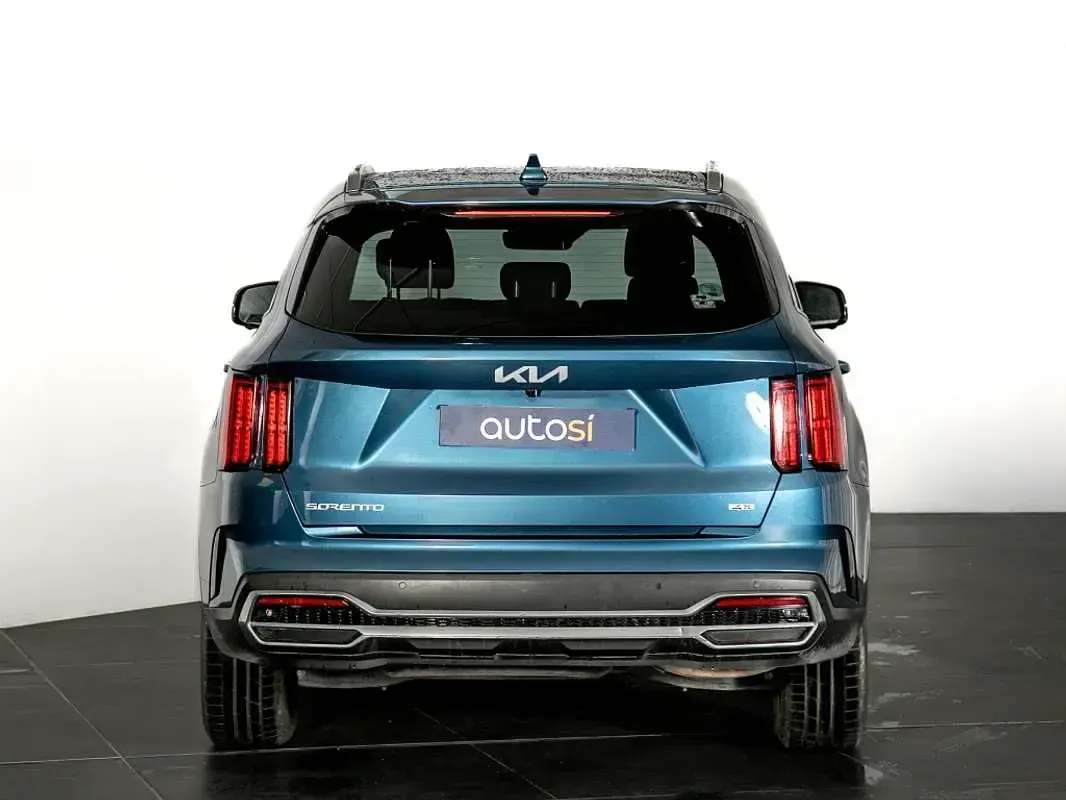 Usado Kia Sorento 194 CV (142 kW) 2023 Azul SUV