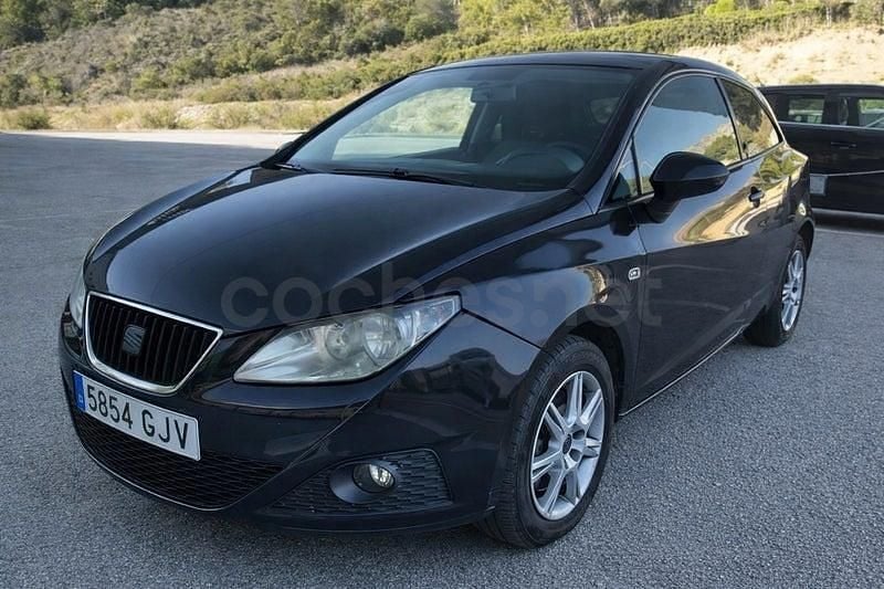 Usado Seat Ibiza Sport 101 CV (74 kW) 2009 Negro Berlina