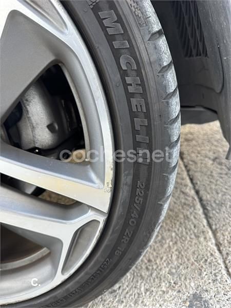 Usado Peugeot 308 SW GT-line 130 CV (95 kW) 2015 Gris / plata Familiar