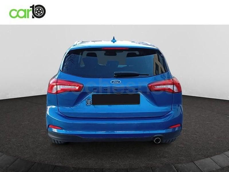 Usado Ford Focus Trend 120 CV (88 kW) 2020 Azul Familiar