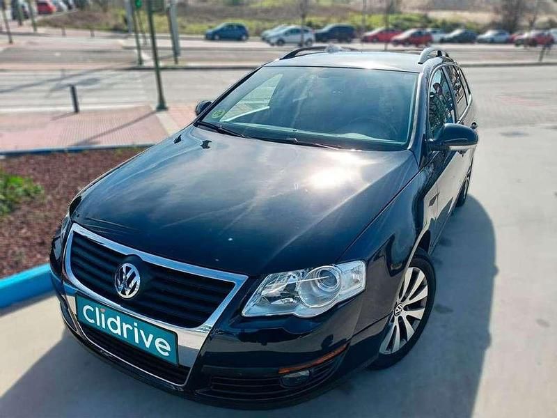 Usado VW Passat Edition 110 CV (80 kW) 2010 Negro Berlina