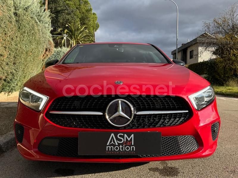Usado Mercedes A180 116 CV (85 kW) 2019 Rojo Berlina
