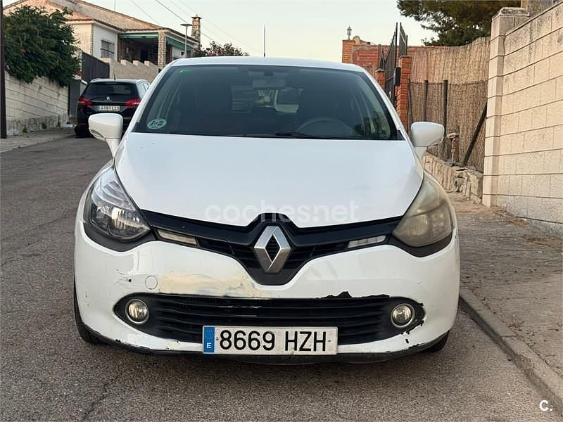 Blanco Usado 2014 Renault Clio IV Authentique Berlina | 3200 € (Precio justo) - Imagen 1/4