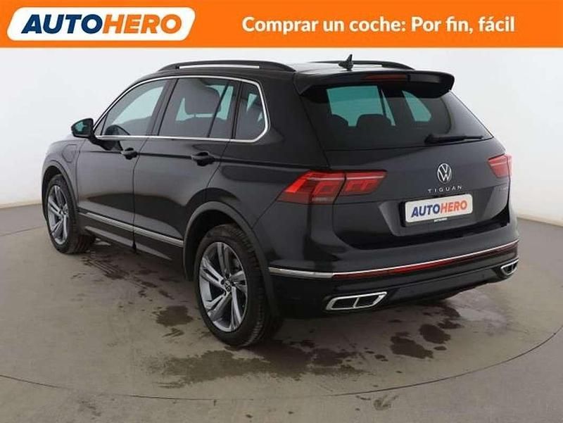 Usado VW Tiguan R-line 245 CV (180 kW) 2023 Negro SUV