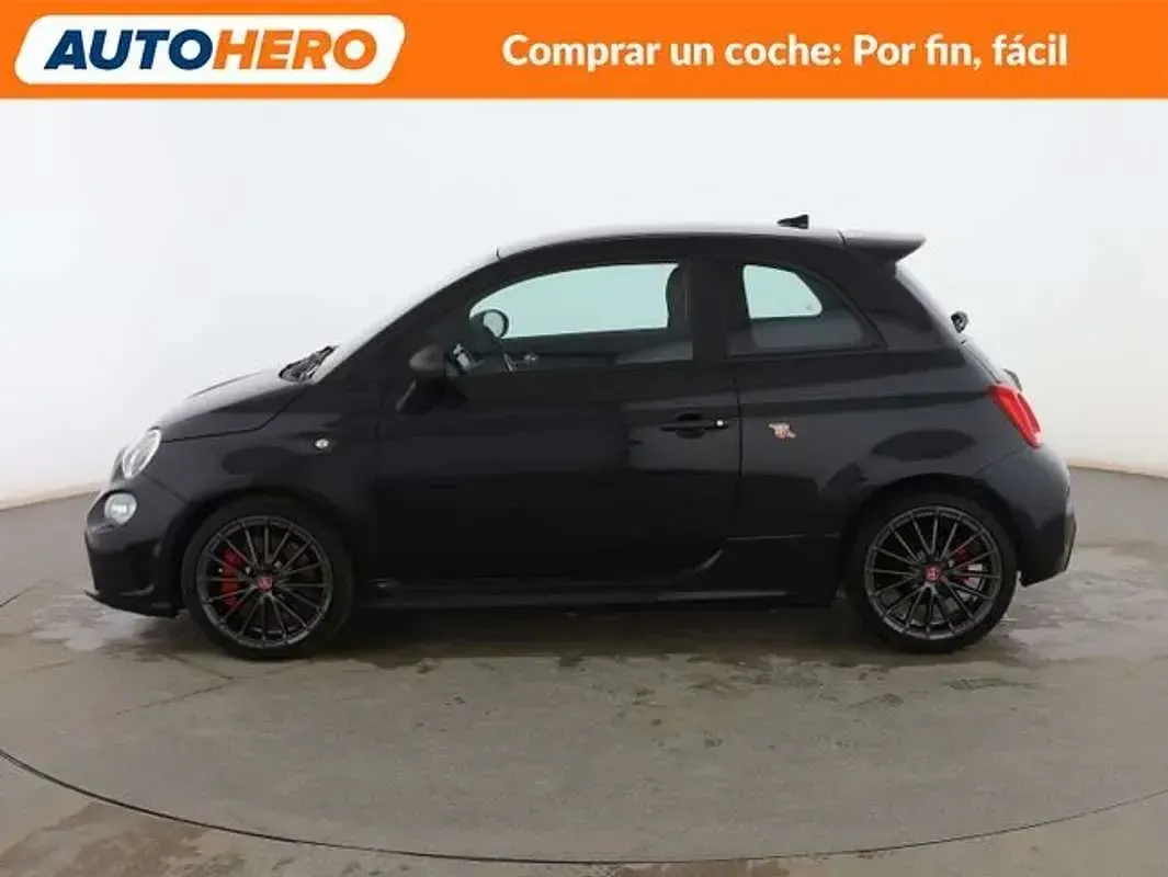 Usado Abarth 500 179 CV (131 kW) 2022 Negro Berlina