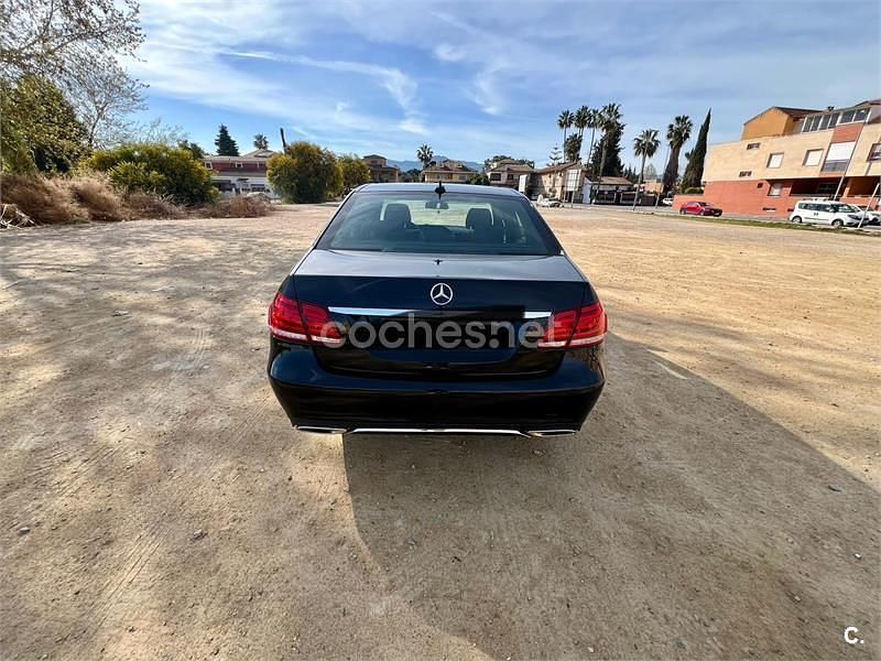 Usado Mercedes E220 Avantgarde 170 CV (125 kW) 2015 Negro Berlina