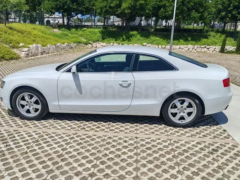 Usado Audi A5 180 CV (132 kW) 2010 Blanco Coupe