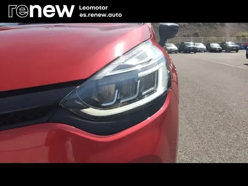 Usado Renault Clio IV R.S. 200 CV (147 kW) 2017 Rojo Berlina
