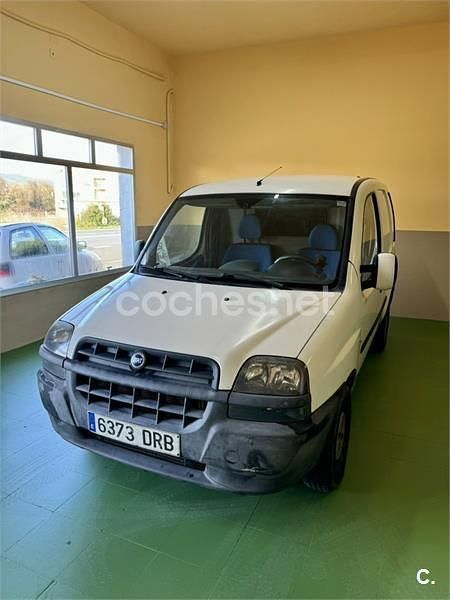 Blanco Usado 2011 Fiat Doblò Monovolumen | 5500 € (Buen precio) - Imagen 1/4