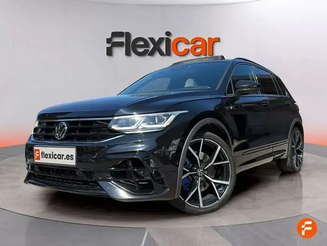 Usado VW Tiguan R 320 CV (235 kW) 2022 Negro SUV