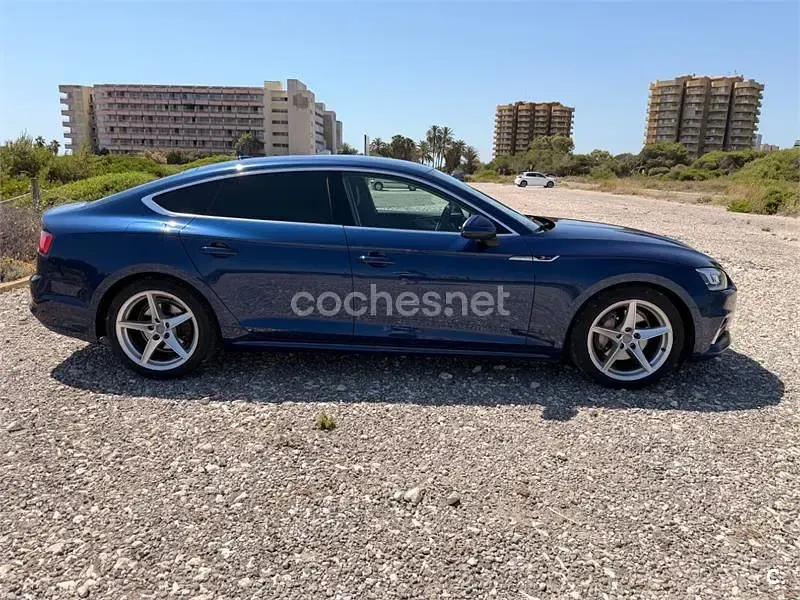 Usado Audi A5 Sportback Advanced Plus 190 CV (139 kW) 2017 Azul Utilitario
