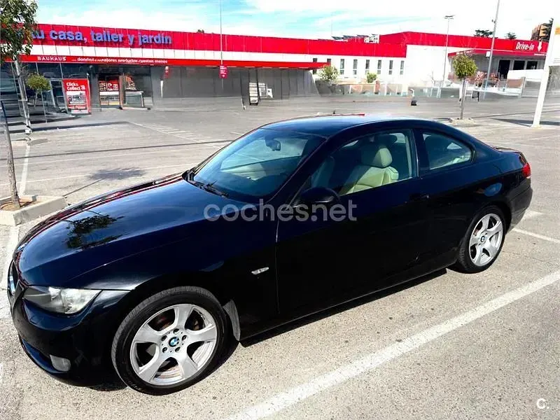 Usado BMW 320 170 CV (125 kW) 2007 Negro Coupe