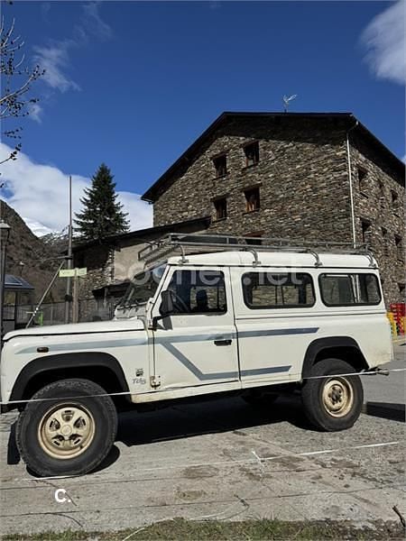 Usado Land Rover Defender 122 HP (89 kW) 2000 Branco SUV
