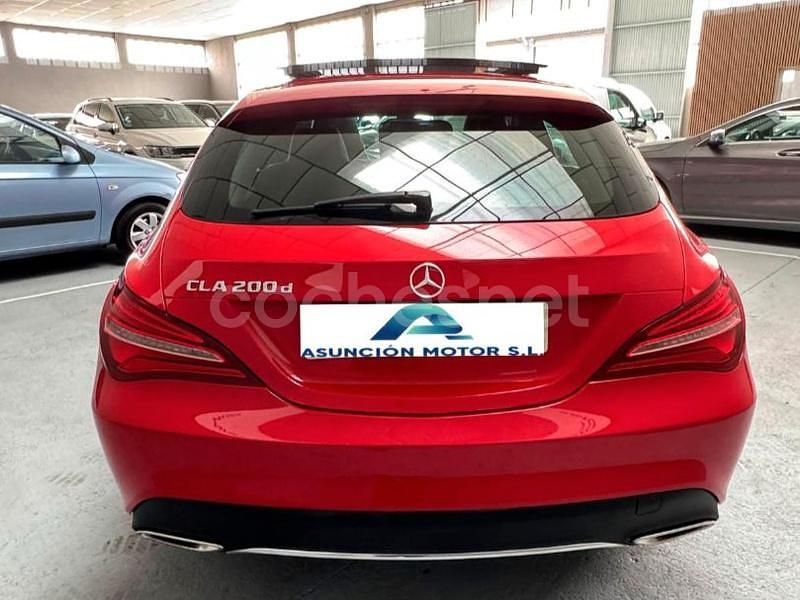 Usado Mercedes CLA220 177 CV (130 kW) 2018 Rojo Berlina