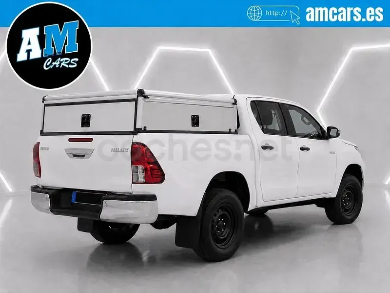 Usado Toyota HiLux Plus 150 CV (110 kW) 2021 Blanco Pickup/Camioneta