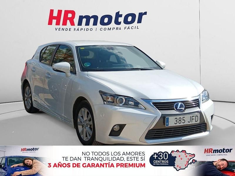Usado Lexus CT200h Executive Line 136 CV (100 kW) 2015 Blanco Berlina